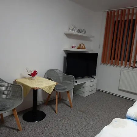 Apartman Ina,Josefuv Dul 356 Jablonec nad Nisou Exterior photo